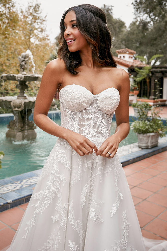The bodice of the Laney bridal gown ca-laney