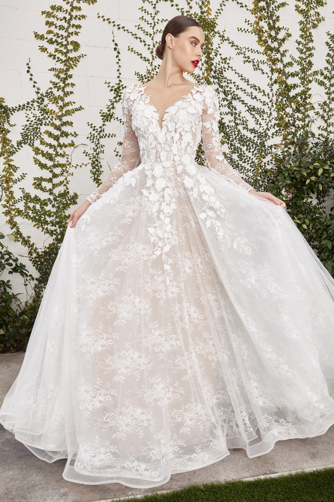 The 17 Best Plus-Size Wedding Dresses of 2024