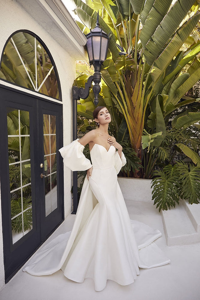 The Gianna fit and flare bridal gown