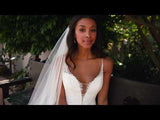 Video f the River wedding dress by Casablanca