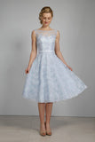 1950's inspired tea length bridal gown with fitted sweetheart neckline bodice and skater skirt | rd-stephanie