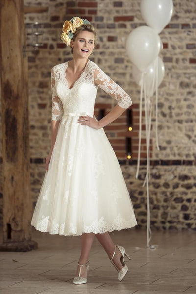 tb-juliet  Fifties style tea length wedding dress